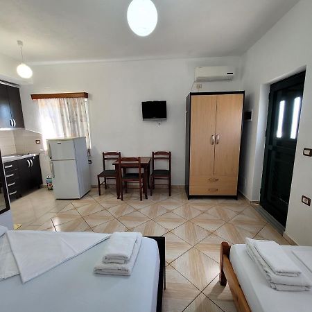 Apartments Vela Ksamil Exterior photo